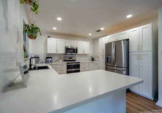 5th image of 519 Donalan, Converse, TX 78109 | MLS# 1881742