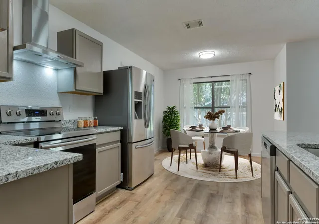 Photo 3 of Sale Pending at 13723 Wondering Oak, San Antonio, TX 78247 | MLS# 1881773 | Listing updated on 2025-09-15