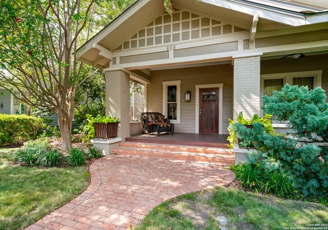 Homes for sale in San Antonio, TX | 929 Cambridge Oval, San Antonio, TX 78209 | MLS# 1881869