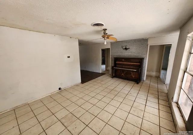 4th image of 7903 Quirt, San Antonio, TX 78227 | MLS# 1882064