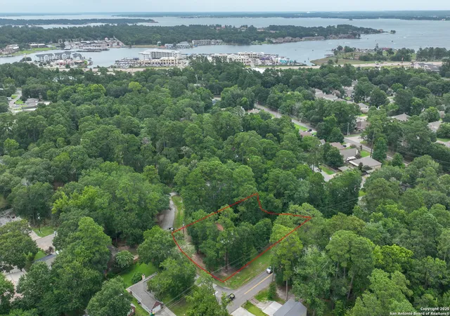 4th image of 709 Short Mill Run, Montgomery, TX 77316 | MLS# 1882225