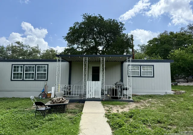 Photo 3 of Manufactured home for sale at 11943 Manzanita, San Antonio, TX 78245 | MLS# 1882289 | Listing updated on 2026-02-01