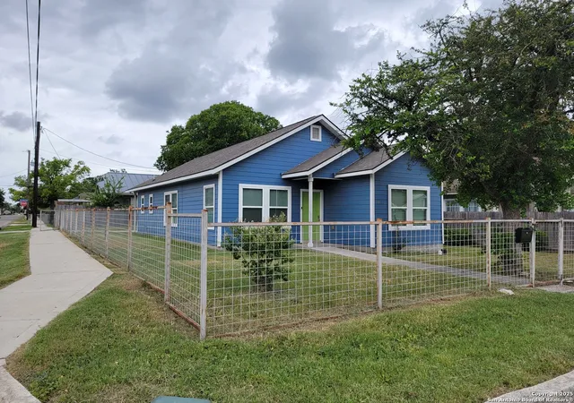 2nd image of 3402 W Salinas, San Antonio, TX 78207 | MLS# 1882376