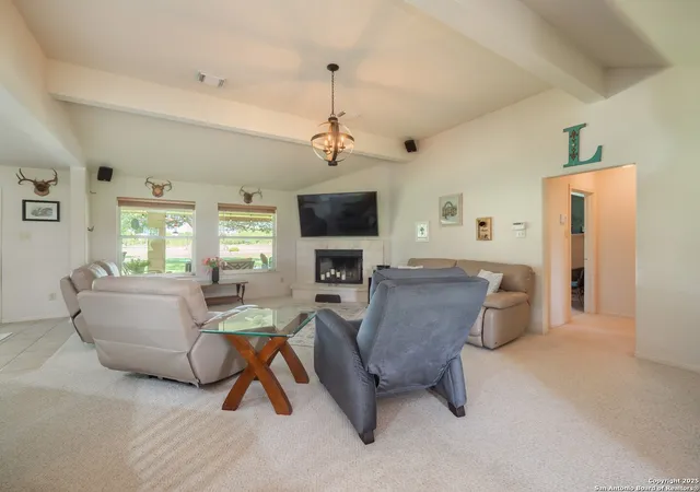 5th image of 658 Lakeview Dr, Seguin, TX 78155 | MLS# 1882416