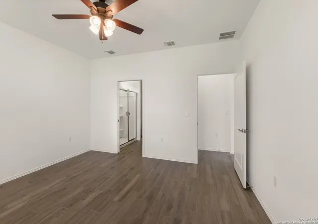 Photo 4 of Sale Pending at 2083 Green Ash Ave, New Braunfels, TX 78132 | MLS# 1882474 | Listing updated on 2026-01-12