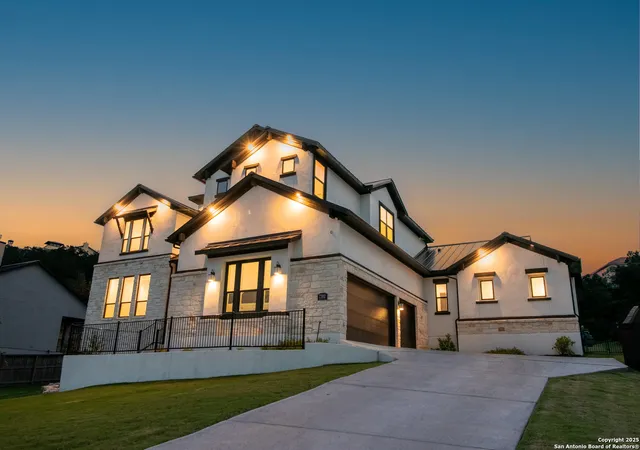 Photo 3 of Single family home for sale at 7302 Cresta Bulivar, San Antonio, TX 78256 | MLS# 1882607 | Listing updated on 2026-09-07