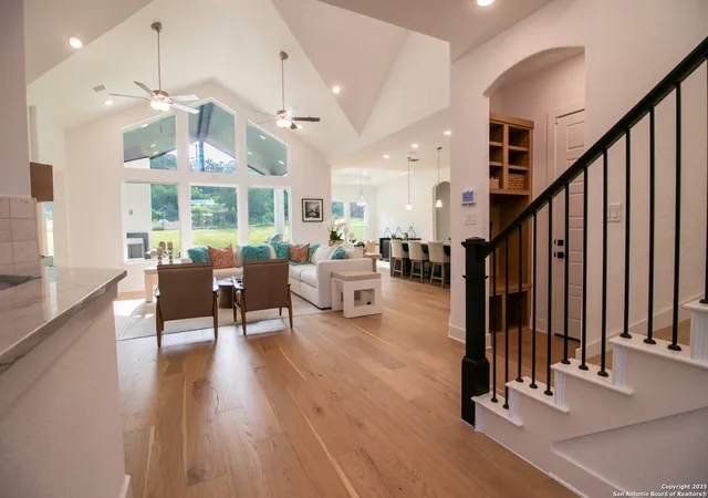 Photo 3 of Single family home for sale at 7302 Cresta Bulivar, San Antonio, TX 78256 | MLS# 1882607 | Listing updated on 2026-09-07