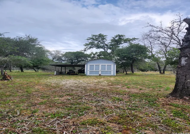 32nd image of 1026 Eagle Creek, Floresville, TX 78114 | MLS# 1882663