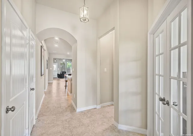Photo 4 of Sale Pending at 6054 Akin Cir, San Antonio, TX 78261 | MLS# 1882685 | Listing updated on 2026-04-14