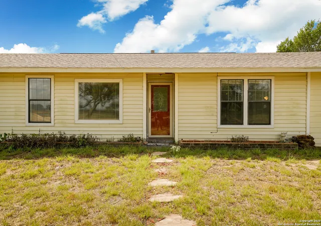 2nd image of 3481 State Hwy 97, Floresville, TX 78114 | MLS# 1882727