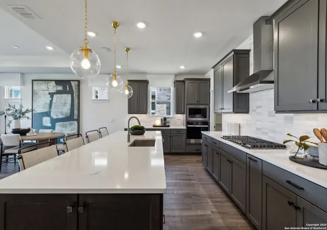 Photo 3 of Single family home for sale at 2151 Pinyon Dr, New Braunfels, TX 78132 | MLS# 1882746 | Listing updated on 2025-10-06