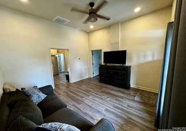 Photo 3 of Single family home for sale at 329 Blaine, San Antonio, TX 78202 | MLS# 1882808 | Listing updated on 2025-07-21