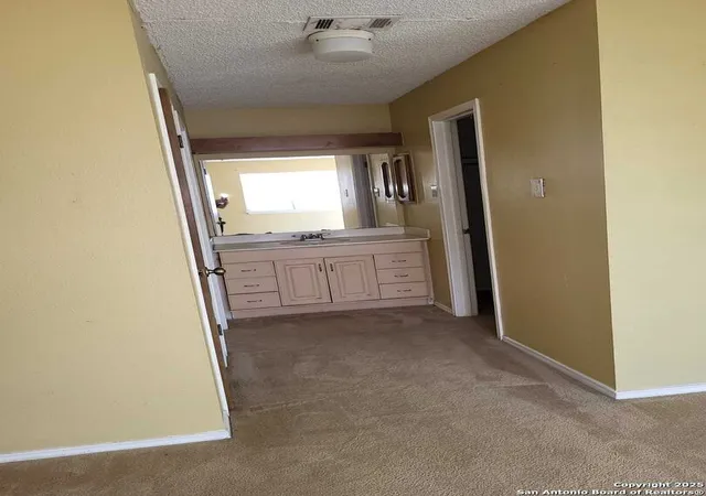 Photo 3 of Sale Pending at 201 Downshire Dr, San Antonio, TX 78216 | MLS# 1882886 | Listing updated on 2025-10-27