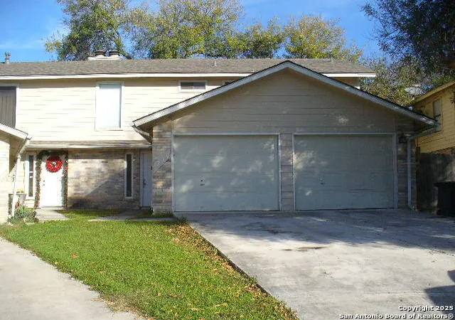 Photo 1 of Sale Pending at 201 Downshire Dr, San Antonio, TX 78216 | MLS# 1882886 | Listing updated on 2025-10-27