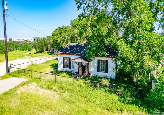 4th image of 16874 Lookout, Selma, TX 78154 | MLS# 1882895
