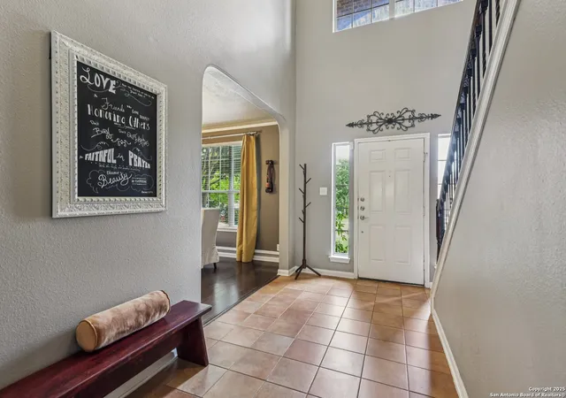 Photo 4 of Sale Pending at 26218 Indian Clf, San Antonio, TX 78260 | MLS# 1883007 | Listing updated on 2025-09-05