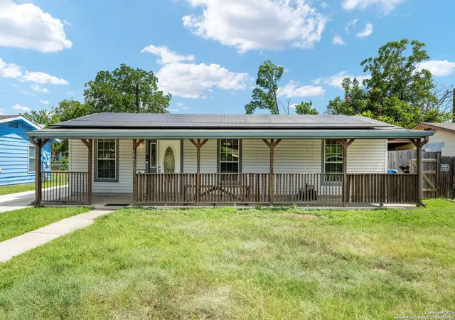 Photo 2 of Sale Pending at 171 Gayle Ave, San Antonio, TX 78223 | MLS# 1883010 | Listing updated on 2026-03-25