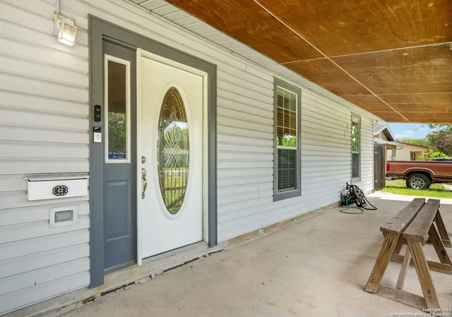 Photo 3 of Sale Pending at 171 Gayle Ave, San Antonio, TX 78223 | MLS# 1883010 | Listing updated on 2026-03-25