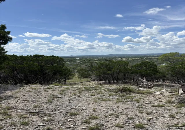 Photo 2 of Sale Pending at 448 Waring Welfare, Boerne, TX 78006 | MLS# 1883079 | Listing updated on 2026-01-07