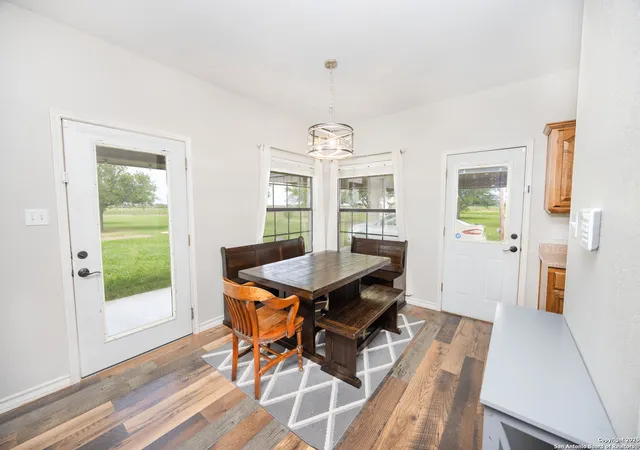 Photo 4 of Single family home for sale at 472 County Road 444, Hondo, TX 78861 | MLS# 1883099 | Listing updated on 2026-02-28