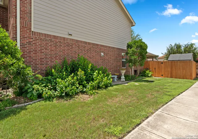 Homes for sale in Cibolo, TX | 137 Enchanted View, Cibolo, TX 78108 | MLS# 1883142