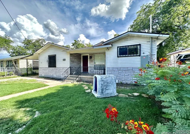 Homes for sale in San Antonio, TX | 622 Blue Ridge, San Antonio, TX 78228 | MLS# 1883172