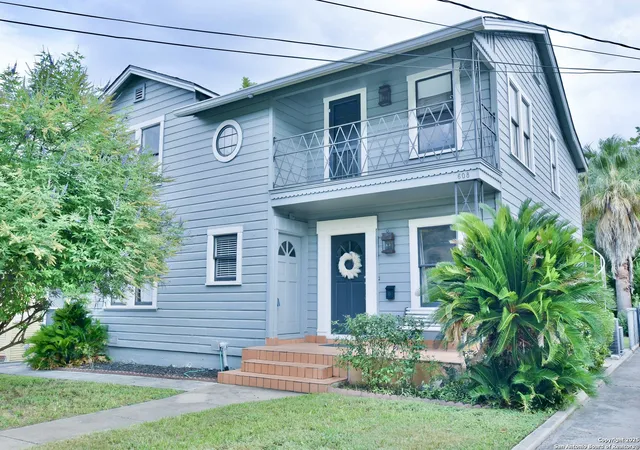 Photo 1 of Single family home for sale at 608 E Mulberry Ave, San Antonio, TX 78212 | MLS# 1883202 | Listing updated on 2025-11-11