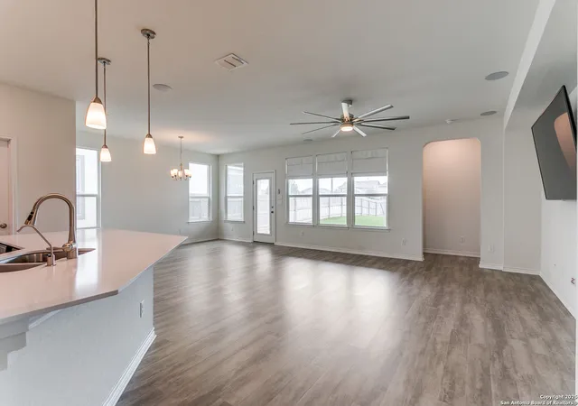 Photo 4 of Sale Pending at 22107 Escalante Run, San Antonio, TX 78261 | MLS# 1883231 | Listing updated on 2025-09-16
