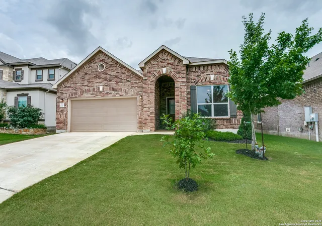 Photo 2 of Sale Pending at 22107 Escalante Run, San Antonio, TX 78261 | MLS# 1883231 | Listing updated on 2025-09-16