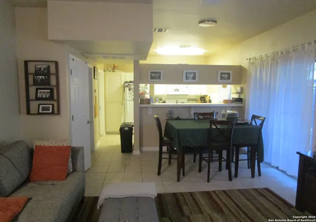 Photo 1 of Condo for sale at 133 Chapel Hill #133, San Antonio, TX 78240 | MLS# 1883261 | Listing updated on 2025-08-16