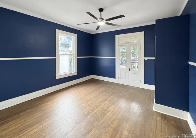 Photo 4 of Single family home for sale at 713 E Euclid Ave #102, San Antonio, TX 78212 | MLS# 1883288 | Listing updated on 2026-03-30