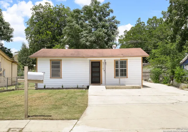 Photo 2 of Single family home for sale at 5115 Quintard, San Antonio, TX 78214 | MLS# 1883329 | Listing updated on 2025-10-04