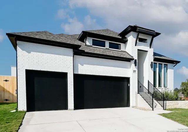3rd image of 136 Krueger Way, Cibolo, TX 78108 | MLS# 1883336