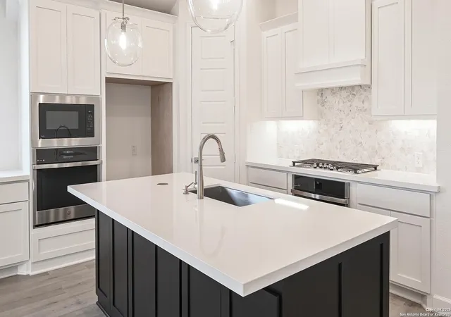 4th image of 136 Krueger Way, Cibolo, TX 78108 | MLS# 1883336