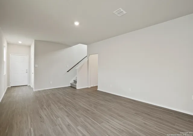 Photo 4 of Sale Pending at 3926 Somerset Shade, San Antonio, TX 78211 | MLS# 1883365 | Listing updated on 2025-09-09