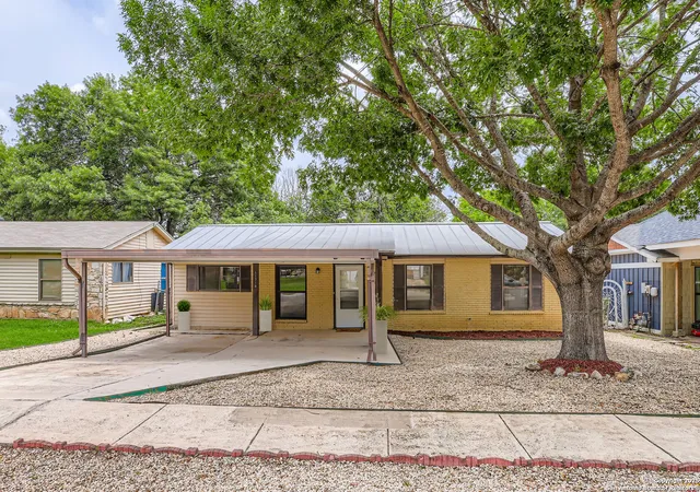 Photo 1 of Sale Pending at 11718 Casa Pinto, San Antonio, TX 78233 | MLS# 1883415 | Listing updated on 2026-02-07