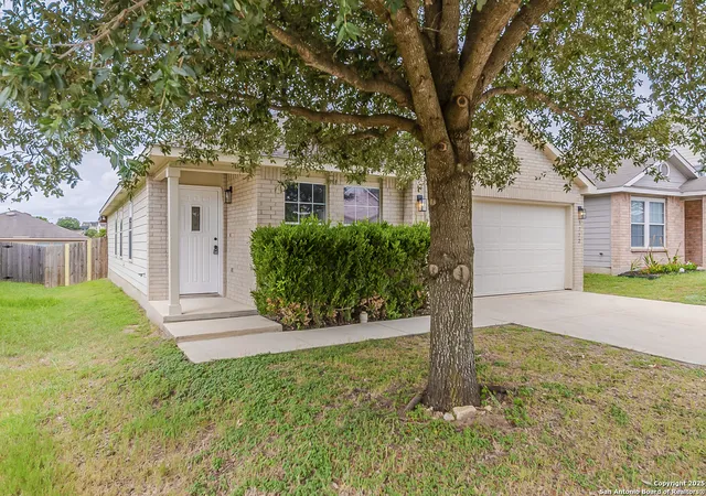 Photo 3 of Sale Pending at 3722 Crimson Star, San Antonio, TX 78261 | MLS# 1883578 | Listing updated on 2025-12-06