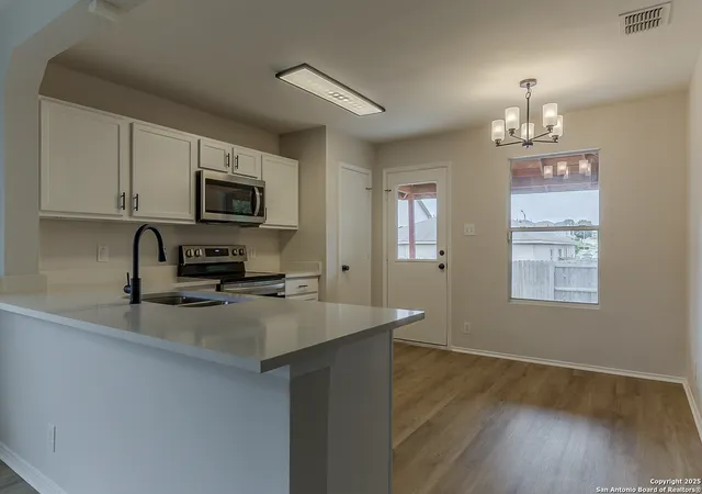 Photo 4 of Sale Pending at 3722 Crimson Star, San Antonio, TX 78261 | MLS# 1883578 | Listing updated on 2025-12-06
