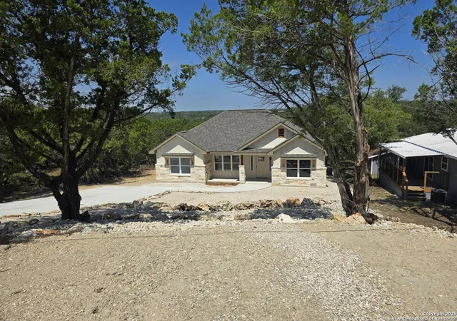 Photo 2 of Single family home for sale at 1645 Pecan Circle, Canyon Lake, TX 78133 | MLS# 1883586 | Listing updated on 2025-09-26