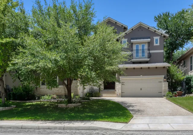 Photo 2 of Sale Pending at 2727 Wonderview, San Antonio, TX 78230 | MLS# 1883675 | Listing updated on 2025-10-28