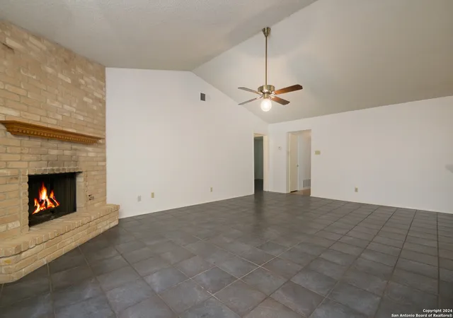 Photo 3 of Sale Pending at 6619 Honey Hl, San Antonio, TX 78229 | MLS# 1883716 | Listing updated on 2025-12-24