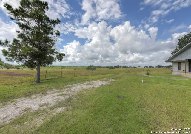 40th image of 200 Brisco, Marion, TX 78124 | MLS# 1883725