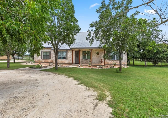 Photo 2 of Single family home for sale at 1200 Fulcher, Blanco, TX 78606 | MLS# 1883818 | Listing updated on 2025-07-25
