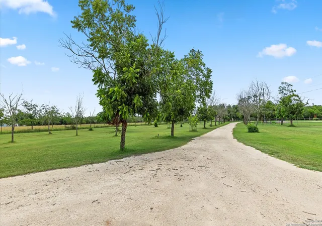 Photo 4 of Single family home for sale at 1200 Fulcher, Blanco, TX 78606 | MLS# 1883818 | Listing updated on 2025-07-25