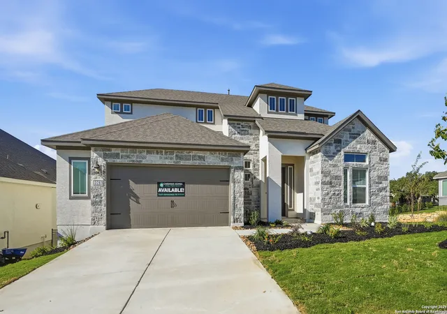 Photo 3 of Sale Pending at 326 Vamanos, Boerne, TX 78006 | MLS# 1883821 | Listing updated on 2026-04-20