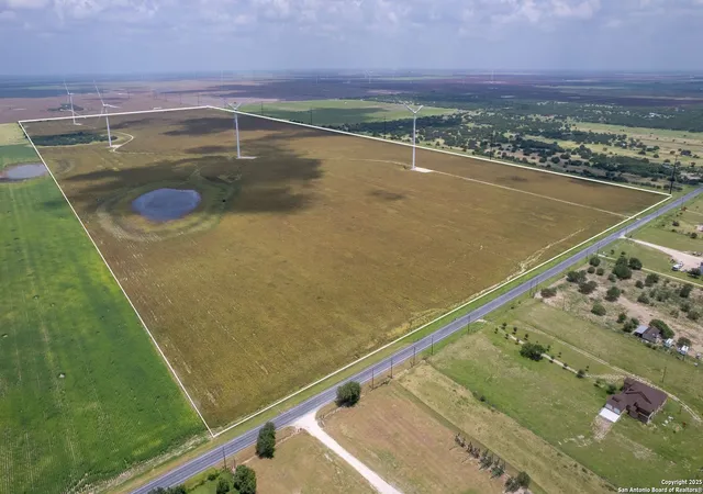 Photo 3 of Sale Pending at 26229 N Fm 2058, Mc Allen, TX 78541 | MLS# 1883924 | Listing updated on 2026-03-19