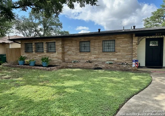 Photo 1 of Sale Pending at 310 Montpelier, San Antonio, TX 78228 | MLS# 1883961 | Listing updated on 2025-09-11