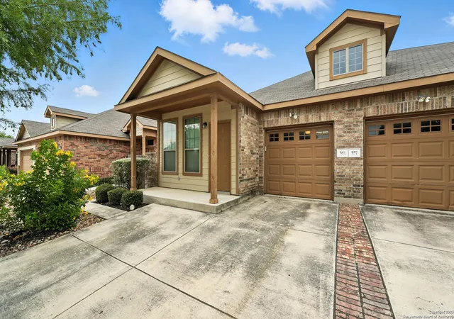 Photo 3 of Single family home for sale at 557 Creekside, New Braunfels, TX 78130 | MLS# 1884017 | Listing updated on 2026-06-23