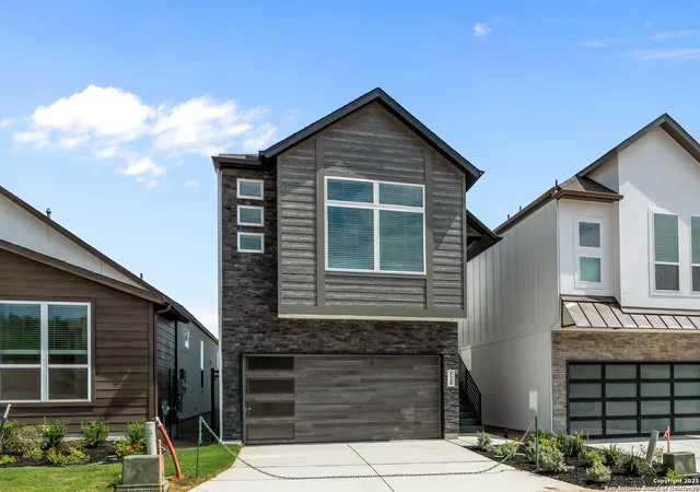 Photo 2 of Sale Pending at 20675 Huebner Rd Unit 520, San Antonio, TX 78258 | MLS# 1884071 | Listing updated on 2025-12-01