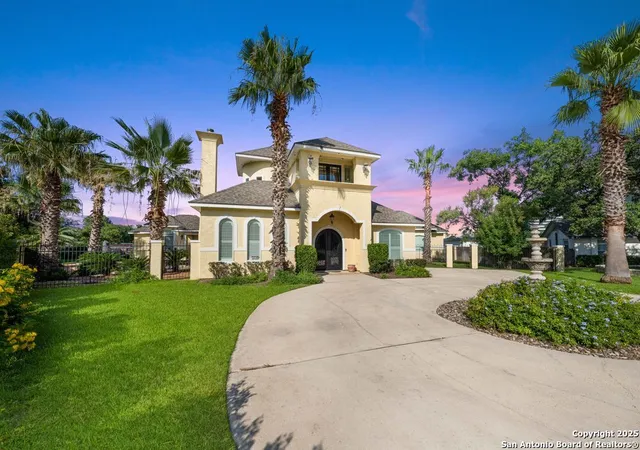 Photo 1 of Single family home for sale at 213 Chattington, San Antonio, TX 78213 | MLS# 1884095 | Listing updated on 2025-12-01